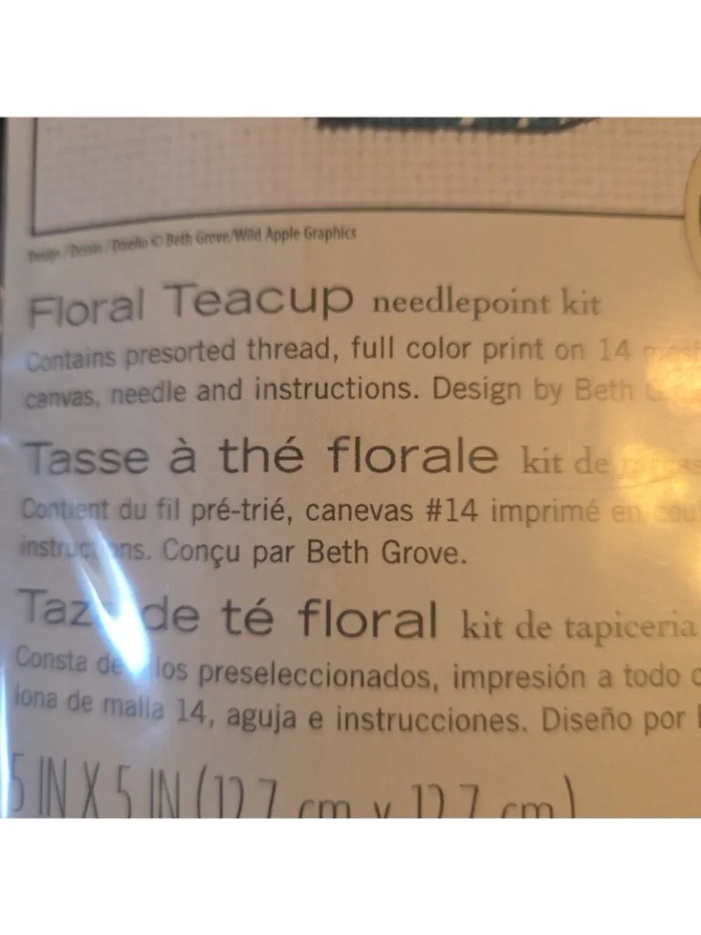 Dimensions floral teacup